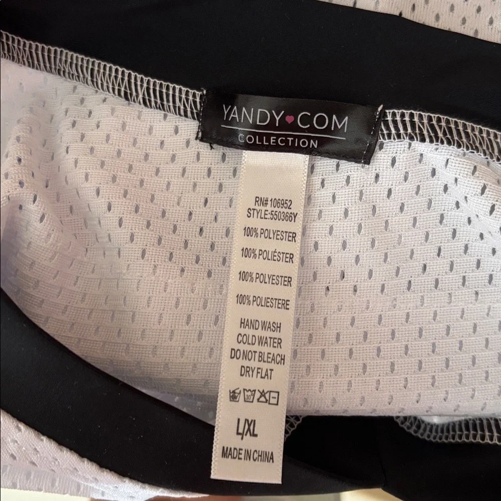 Tandy Crop Top - Picture 5 of 5